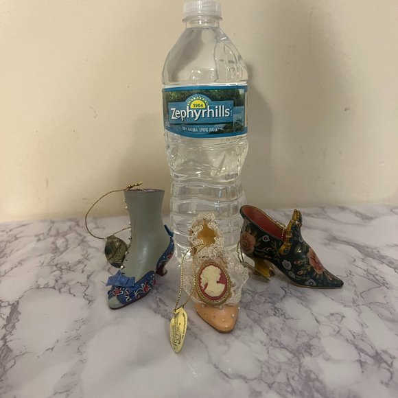 Heirloom Ornaments From Ashton-Drake High Button Beauty Three Miniature  Shoes - Picture 3 of 10